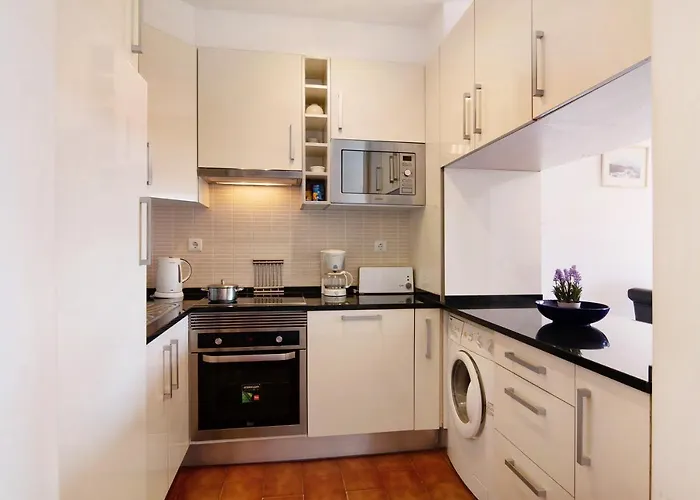 T2 Balaia * 阿尔布费拉